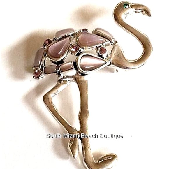 Vintage Flamingo Pin Brooch Silver Plated Purple Cats Eye Crystal Bird Ostrich - Picture 1 of 7